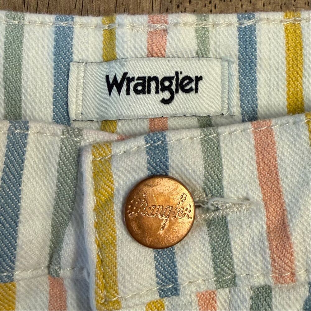 Wrangler Wanderer High Rise Flare Jean 622 Denim Vertical Stripes Women 28 x 30 - Picture 3 of 12